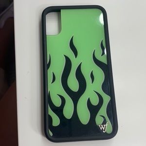 iPhone X/Xs Wildflower Flame Case